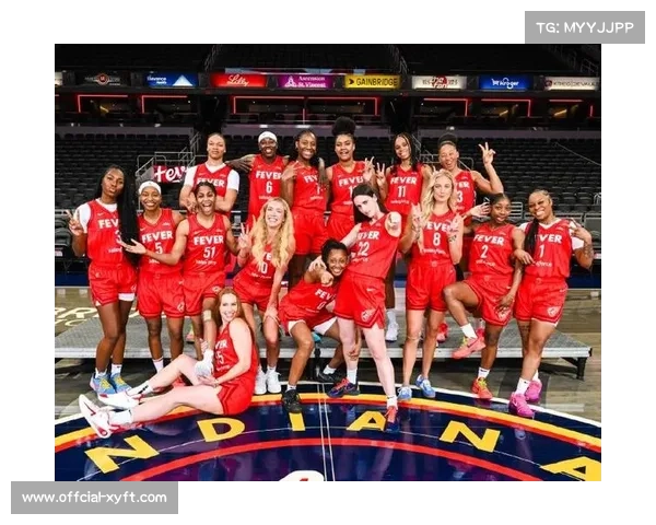 印第安纳狂热队凯特琳·克拉克获年度最佳新秀